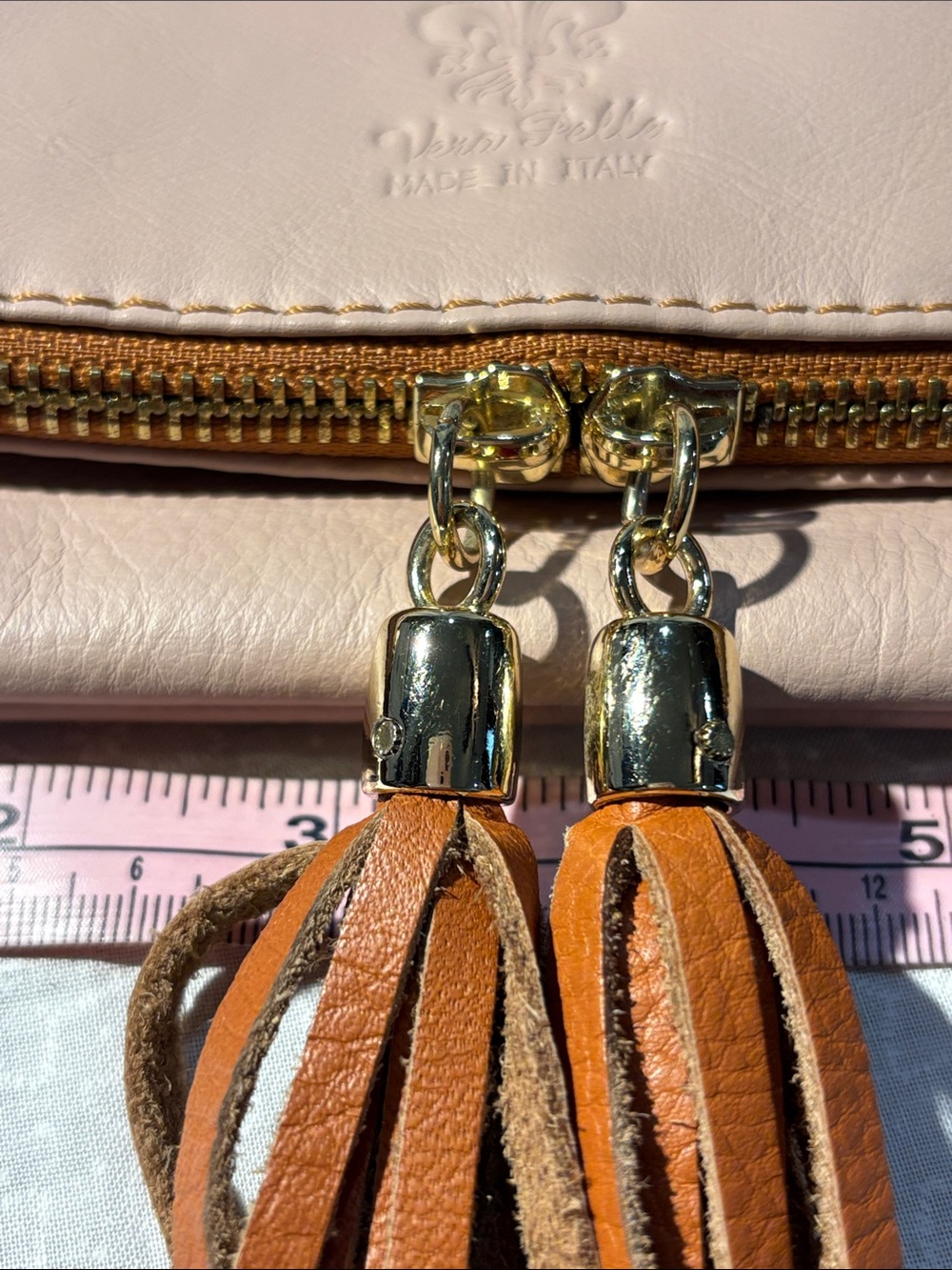 Vera Pelle Italian Leather Wristlet/Crossbody Purse - Picture 3 of 16